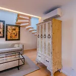 Fabrica 55 With Ac, View And Elevator * Porto