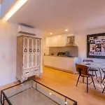 Apartman Fabrica 55 With Ac, View And Elevator Porto