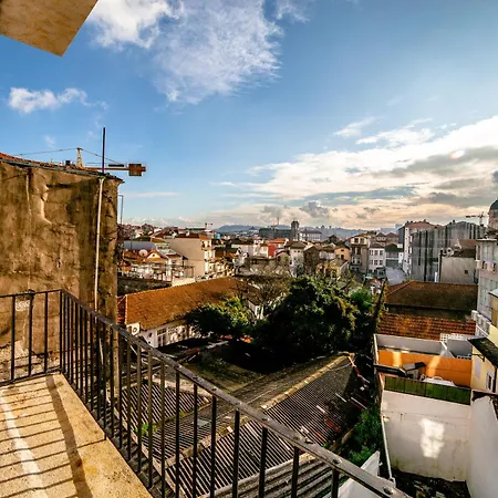 Fabrica 55 With Ac, View And Elevator Porto