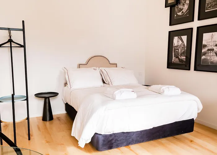 Fabrica 55 With Ac, View And Elevator Порту