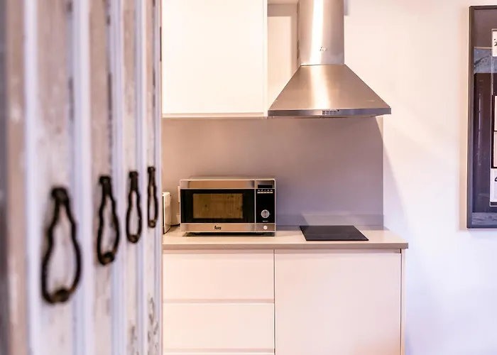 Fabrica 55 With Ac, View And Elevator * Порту