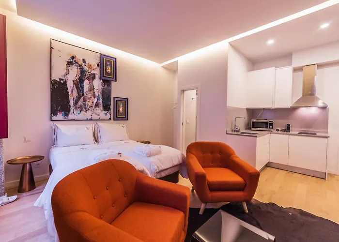 Fabrica 55 With Ac, View And Elevator * Порту