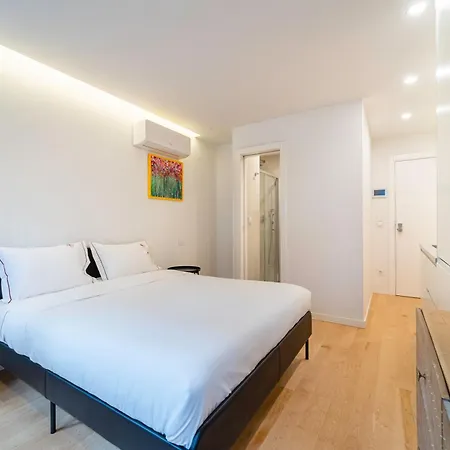 아파트 Fabrica 55 With Ac, View And Elevator 포르투