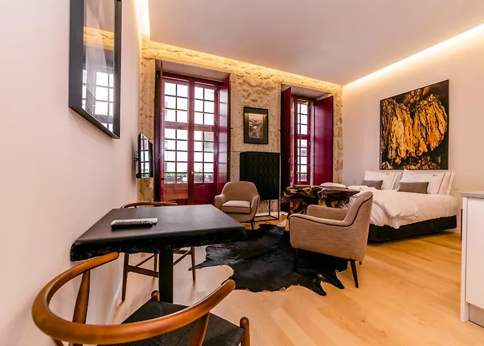 Fabrica 55 With Ac, View And Elevator Porto