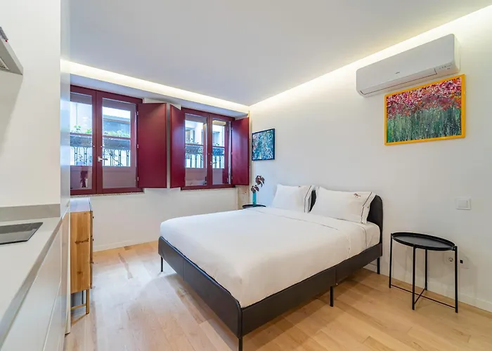 Fabrica 55 With Ac, View And Elevator Apartment Porto