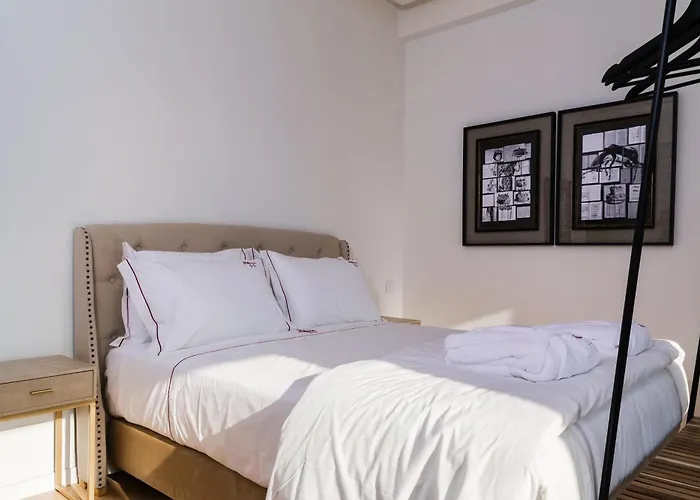 Apartment Fabrica 55 With Ac, View And Elevator