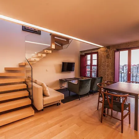 아파트 Fabrica 55 With Ac, View And Elevator 포르투